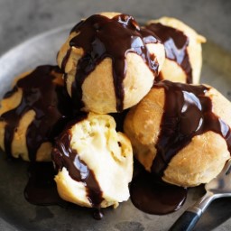 Profiteroles